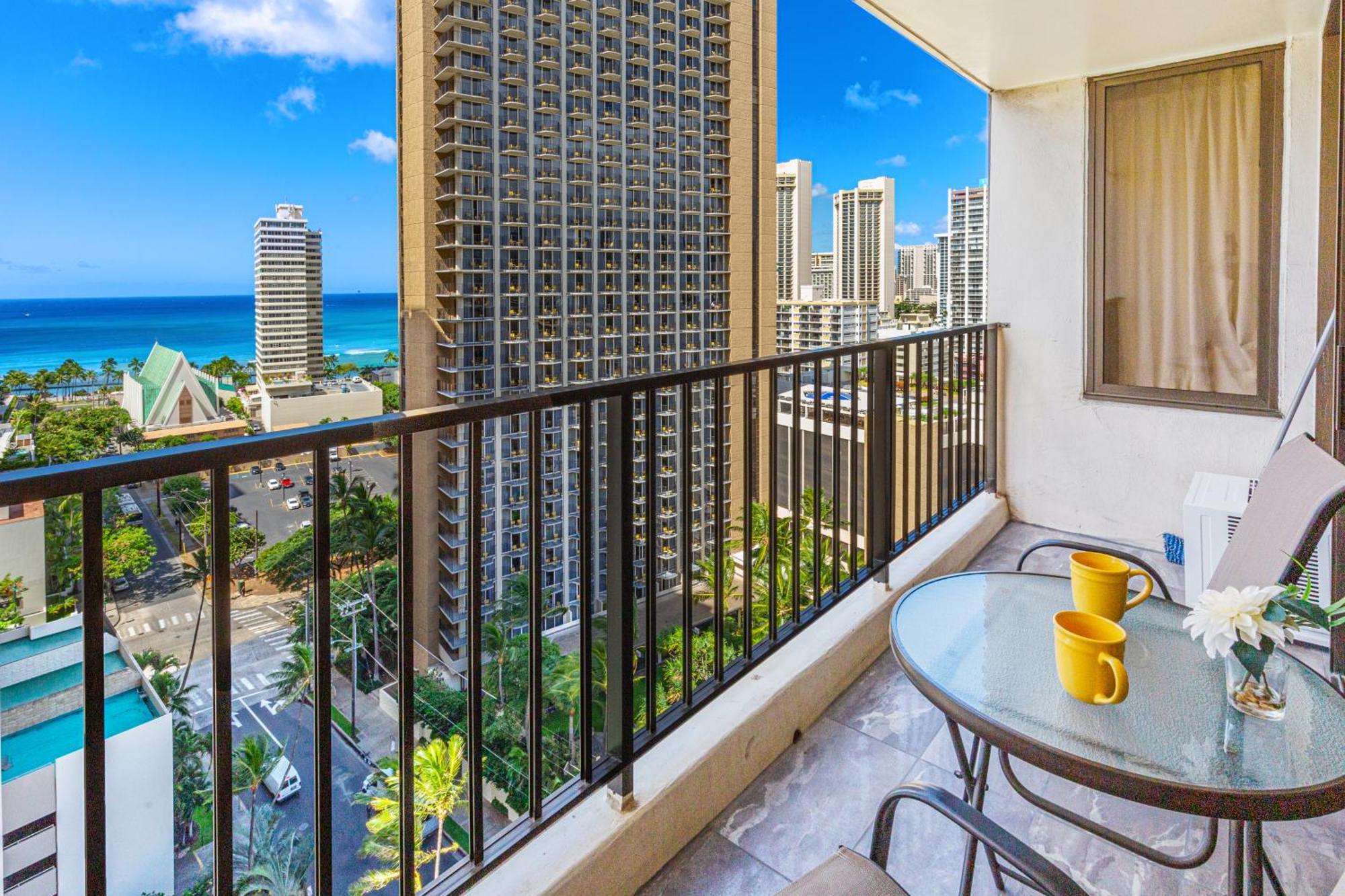 Renovated Ocean View Suite, Near Beach, Free Parking Honolulu Ngoại thất bức ảnh
