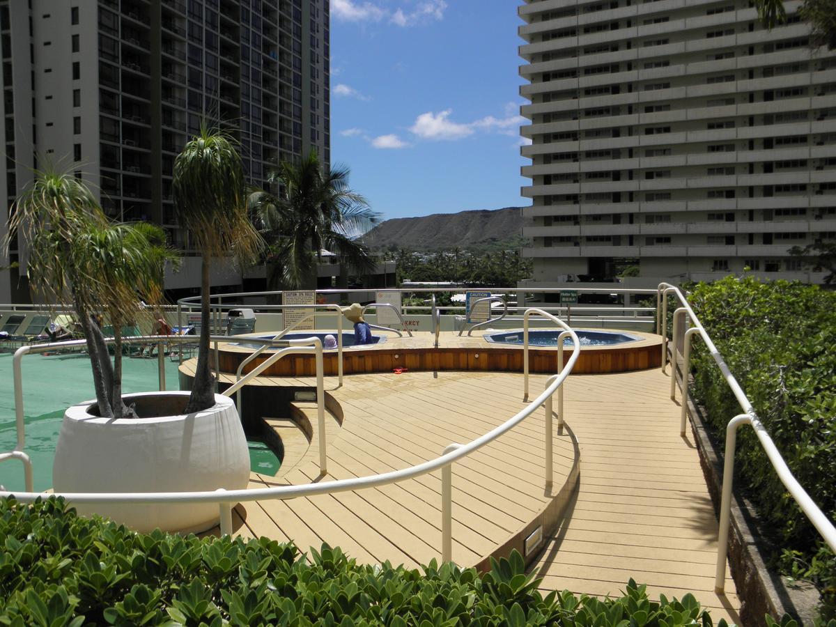 Renovated Ocean View Suite, Near Beach, Free Parking Honolulu Ngoại thất bức ảnh